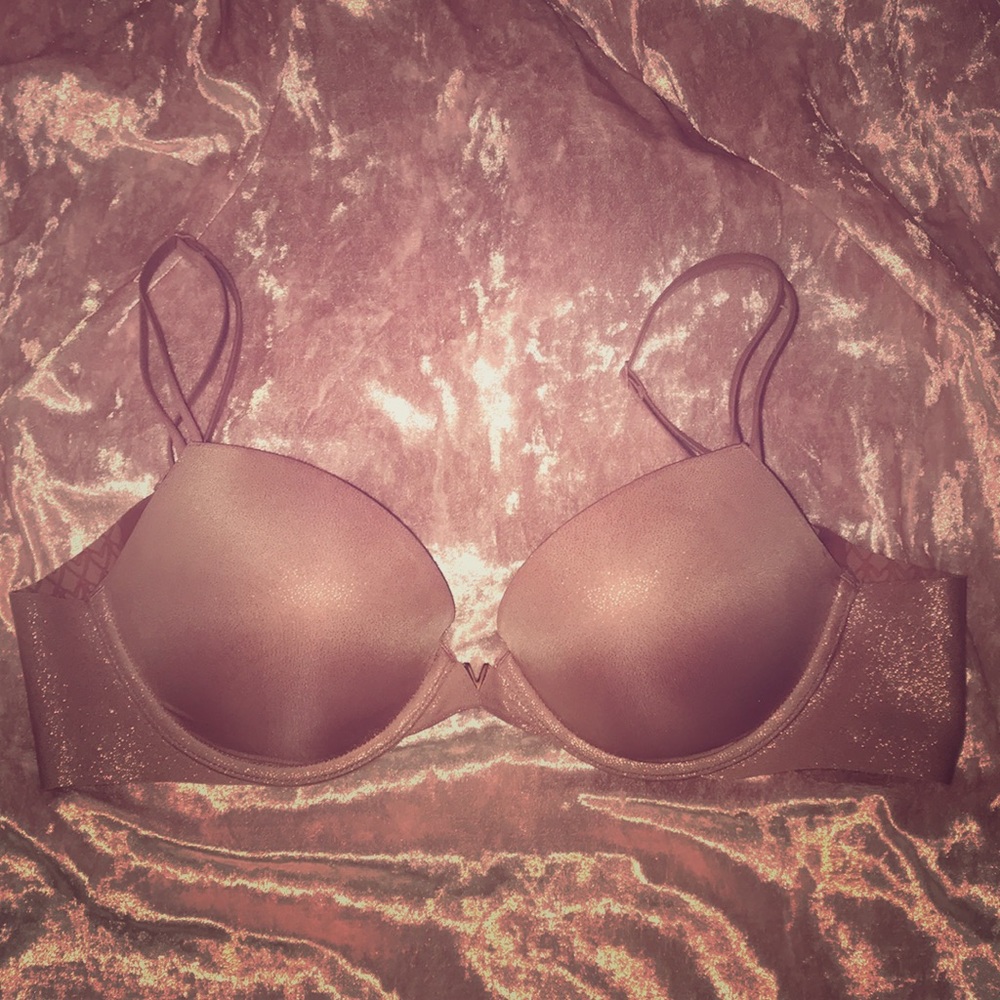 NWOT Holiday Push Up
